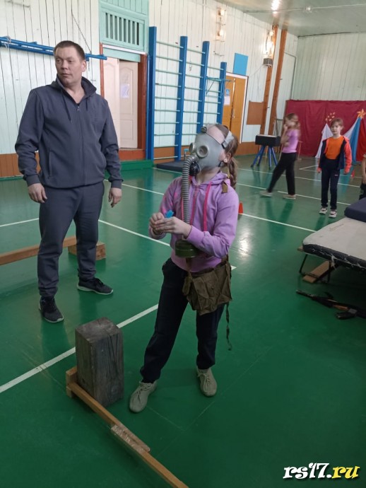 Полоса препятствий посвященная дню защитника отечества &laquo;Богатырские потешки&raquo; 1-4 классы 1