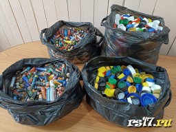 Итоги акций "Батарейки на переработку" и "Добрые крышечки"