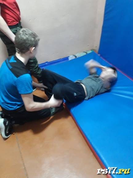 Военно- патриотическая игра " Зарница " 10