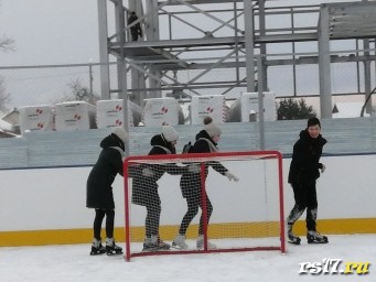 10 класс на катке