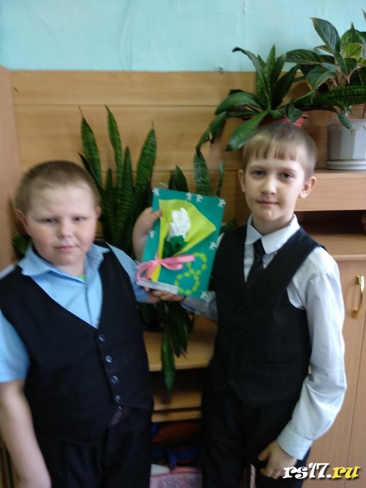 Конкурс открыток к 8 Марта 0