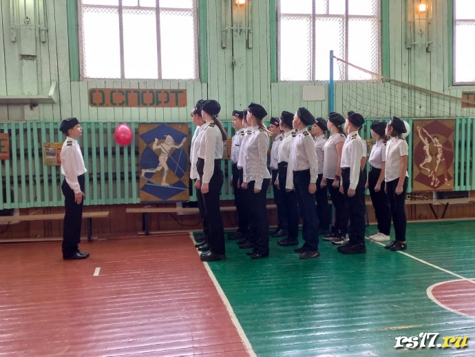 6а класс на конкурсе &laquo;Смотр песни и строя&raquo;, посвящённого Дню Защитника Отечества 6