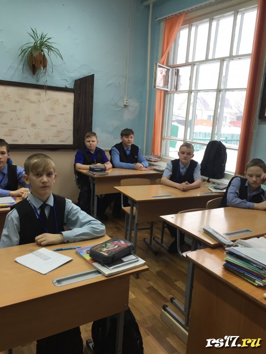 Классный час &laquo;Годовщина памяти жертв блокады Ленинграда&raquo; 2