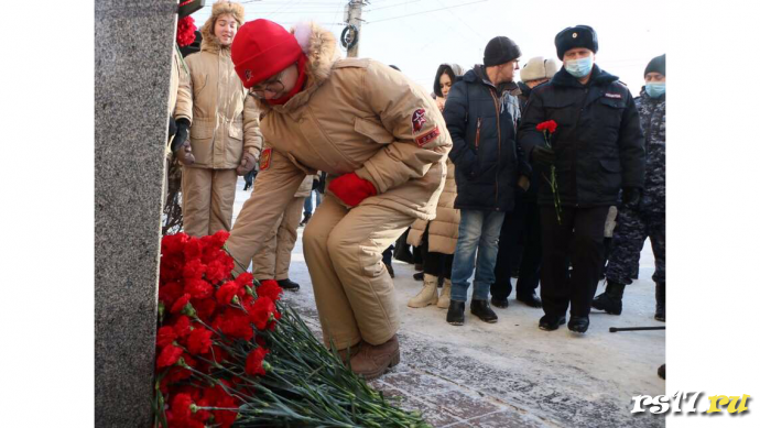 Классный час &laquo;Годовщина памяти жертв блокады Ленинграда&raquo; 4