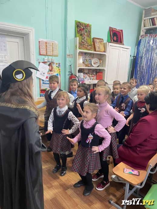 Новый год в школьной библиотеке 0