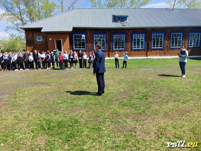 Учебно-тренировочная эвакуация школы 3