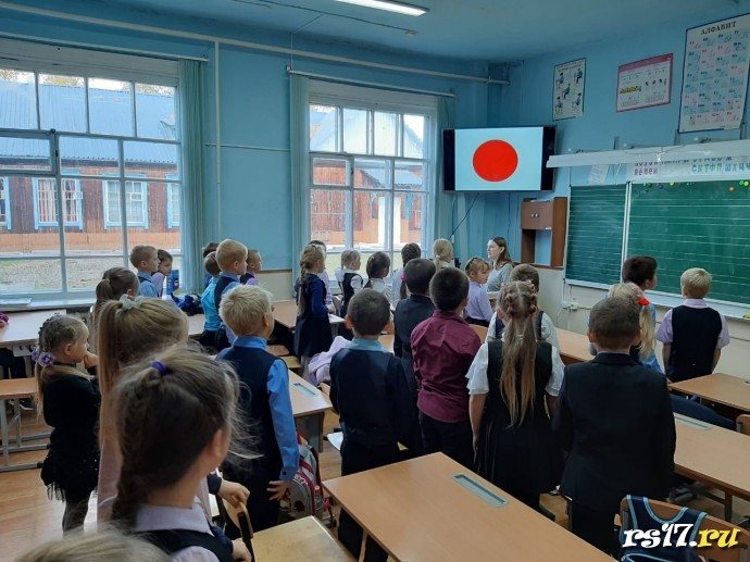 Посвящение в пешеходы учащихся 1 класса 5