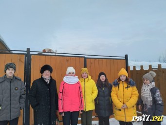 Поздравление с наступившим 2022 годом и Рождеством Поздравление с наступившим 2022 годом и Рождеством